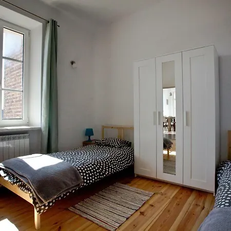 公寓 Apartament Pod Jasna Gora 琴斯托霍瓦